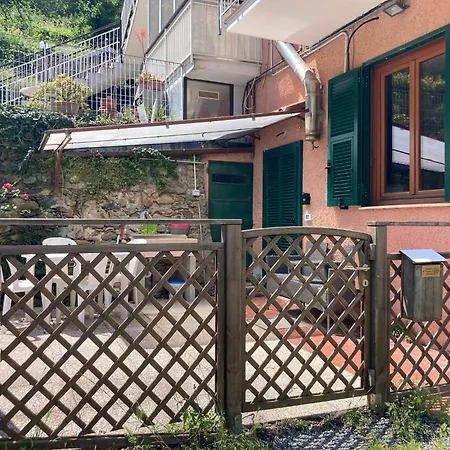 Apartman Paradiso *